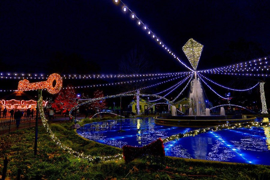 the top places to view holiday lights in philadelphia for the top places to view holiday lights in philadelphia for
