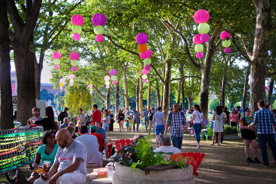 The beer garden at The Oval (Photo by M. Fischetti for Visit Philadelphia)